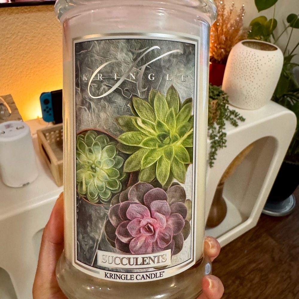 Kringle Candle Succulents Large 2 wick Scented Candle